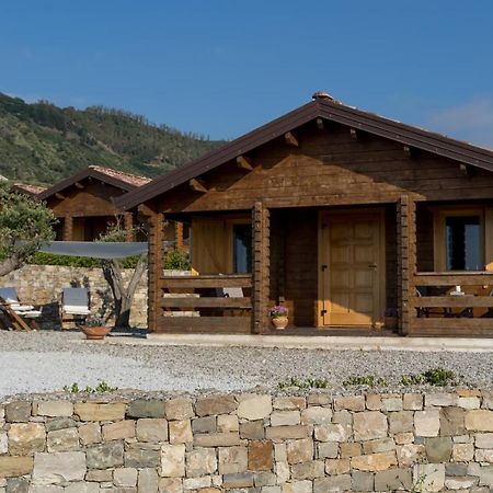 Chalet Tenuta Lacco Furnari Exteriér fotografie