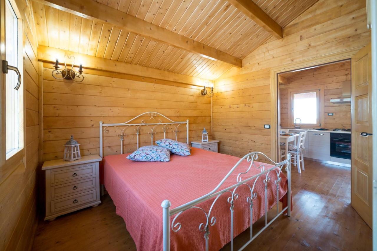 Chalet Tenuta Lacco Furnari Exteriér fotografie